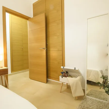 Apartment Deluxe San Julian With Parking